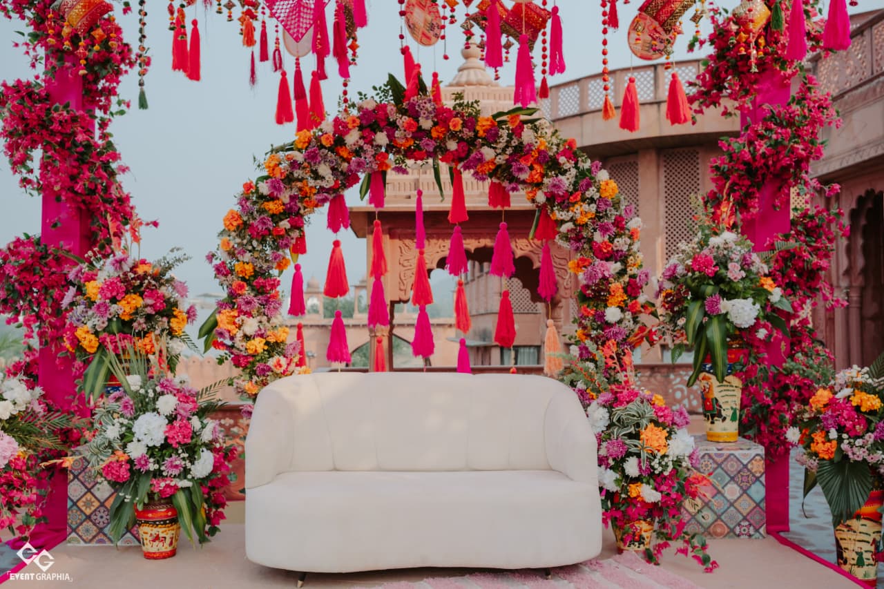 Akash & Tulika Destination Wedding Mehandi at Puratan Qila, Ranthambore - custom styling by Saaj Weddings